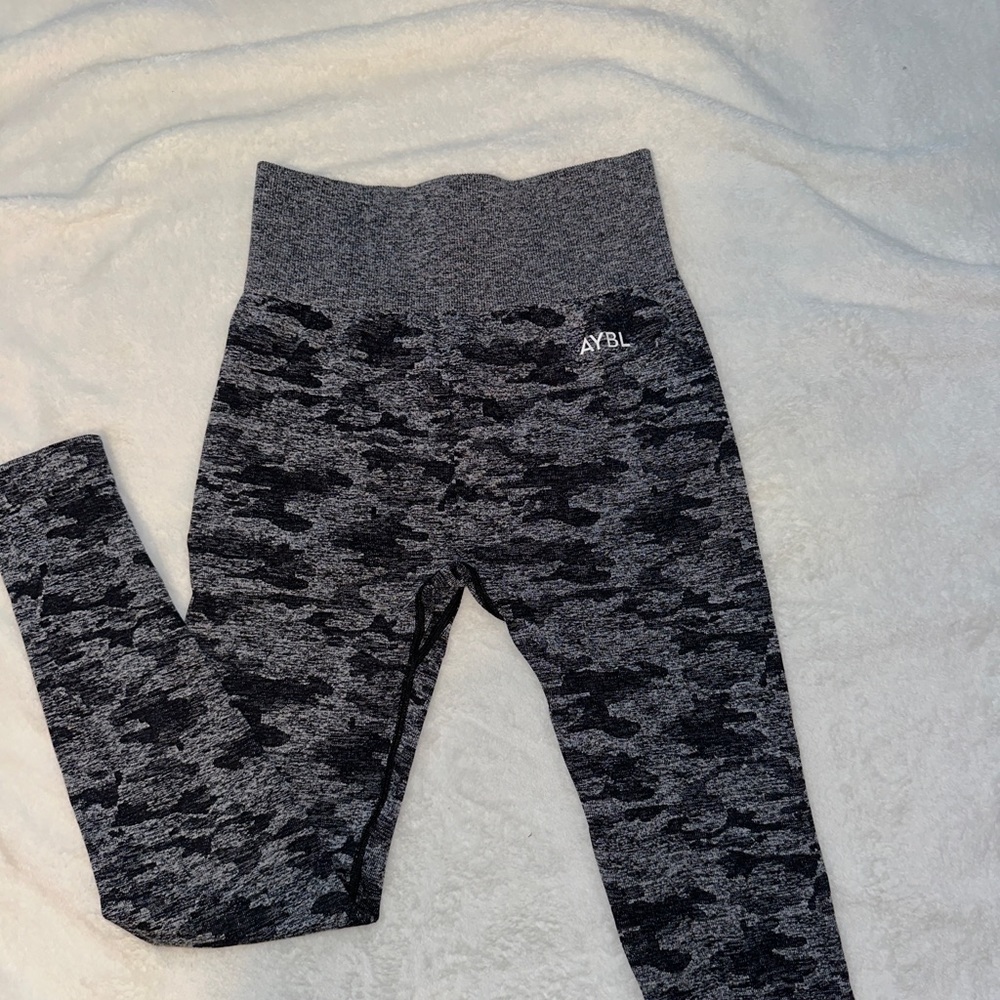 AYBL camo leggings